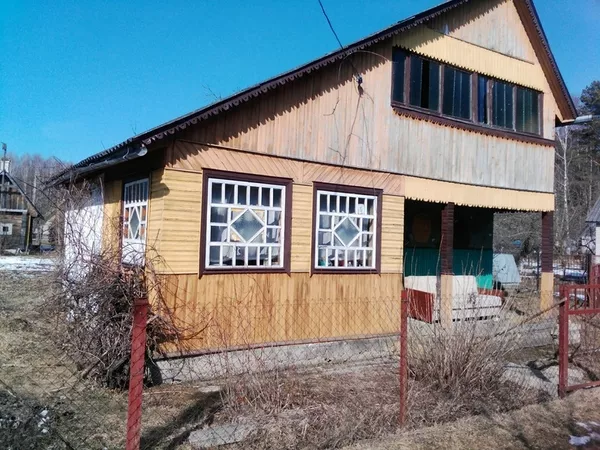 Продам дачный дом с участком в Осиновке
